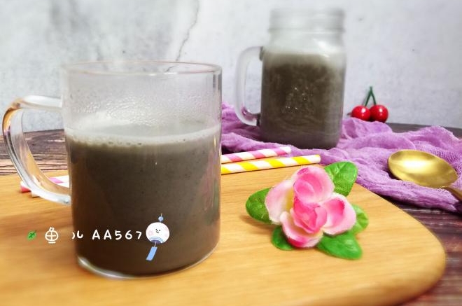 黑豆黑芝麻浆