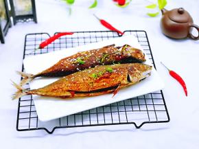 青鱼的肉质比较有嚼劲。