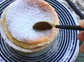 舒芙蕾要趁热享用哦！