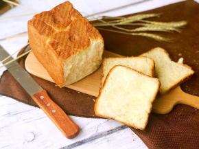 常温密封保存或冷冻保存。