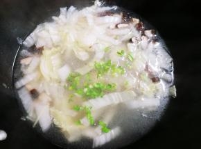 撒入青蒜