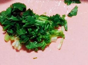 香菜切段