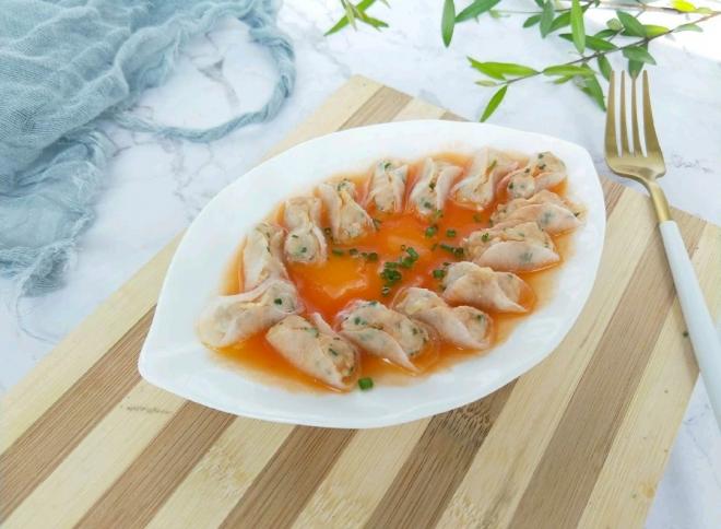 茄汁萝卜“饺子”