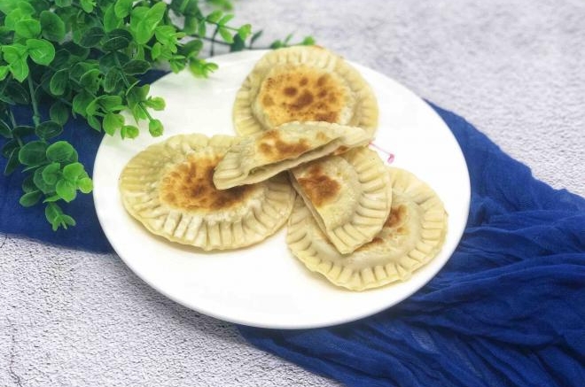 饺子皮香蕉派