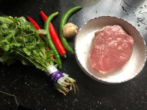 先准备好所有食材。