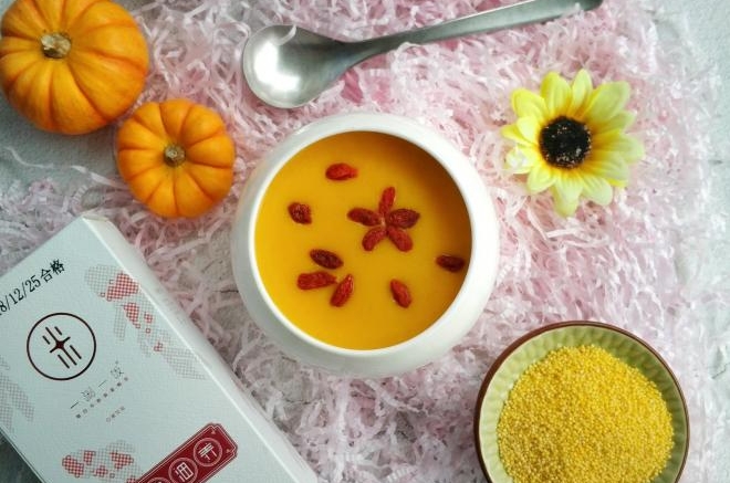 黄小米南瓜粥（好粥暖人心）