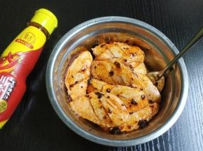 拌均匀腌1小时（时间充足腌过夜更入味）