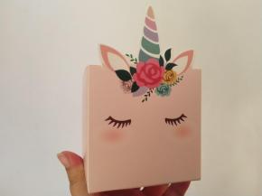 小盒子打包，送给亲朋好友也是不错的。