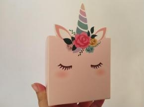 小盒子打包，送给亲朋好友也是不错的。