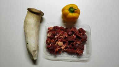 牛肉切粒