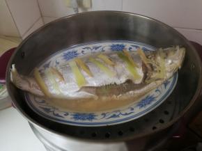 蒸七分钟焖三分钟