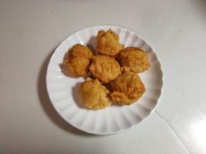 准备好六个鸡丸