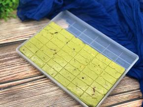 冬天不用放冰箱，室温放1个小时左右就可以了！