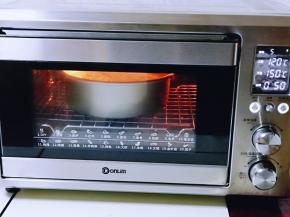上管150°下管150°烤45-50分钟，具体时间根据自家烤箱温度设定。