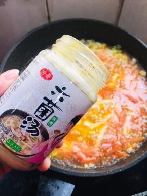 加入一瓶仲景六菌汤。