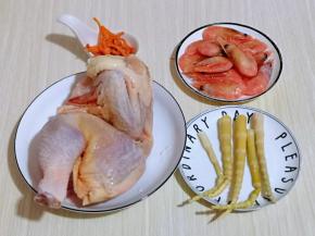 准备食材，量可以根据个人胃口增减。