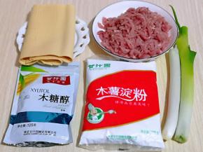 准备食材，食材的量可以根据个人口味增减。