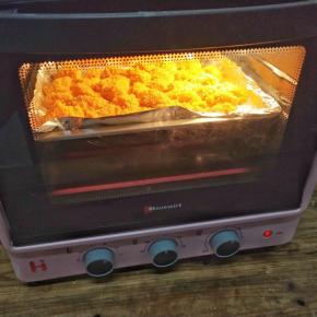 烤箱预热200°，放入中层，上下温烤20分钟