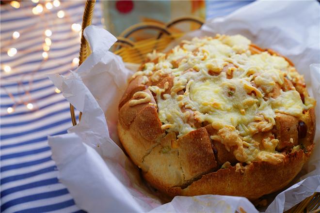 杂蔬沙拉烤面包