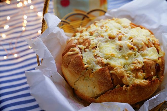 杂蔬沙拉烤面包