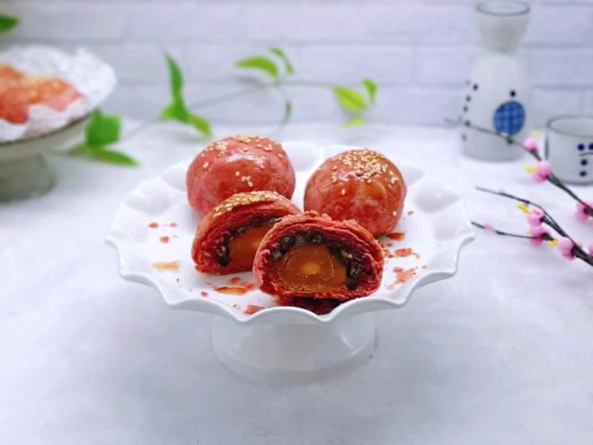 红曲蜜豆蛋黄酥