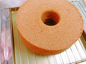 等完全凉透后再脱模