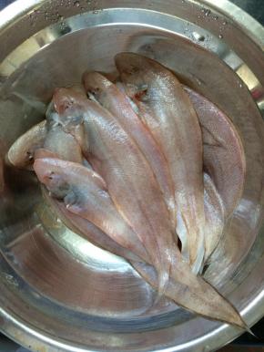 处理好后，洗净。