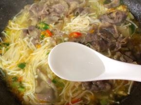 2汤匙白醋煮开装盘
