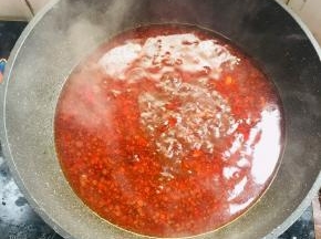 加入适量的开水。