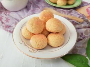 13、浓浓的奶香，混合着口中椰蓉的清香，还有丝丝椰蓉咀嚼的口感，真的是好吃又过瘾呀。