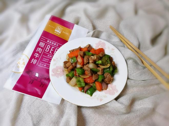 洋葱炒眼肉牛排丁#太阳谷菜谱