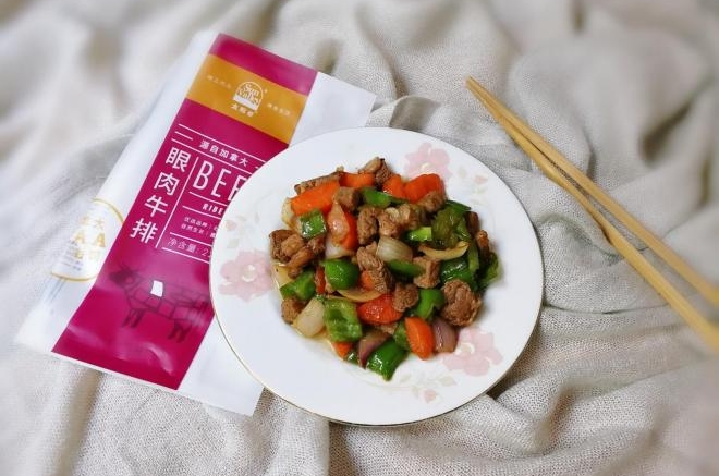 洋葱炒眼肉牛排丁#太阳谷菜谱