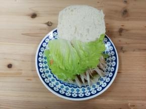 放上生菜