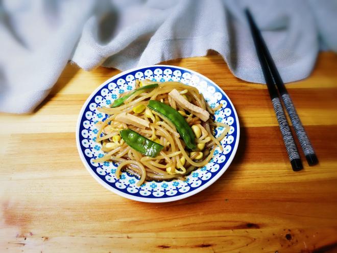 荷兰豆香干豆芽