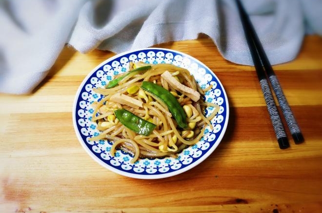 荷兰豆香干豆芽