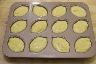 12： 每个柠檬大概的量为8分满。