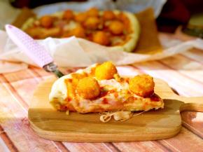 之后趁热切开一块，拉丝效果很棒哦。