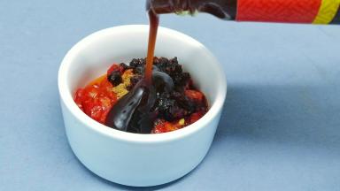 蚝油加上3勺提鲜。