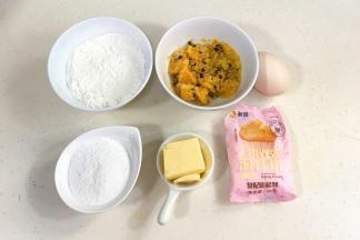 准备好需要的食材。