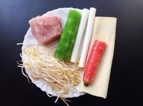 准备材料如图。