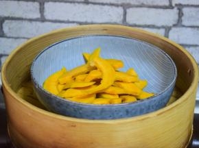 放锅中蒸15分钟左右，变软即可