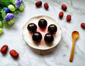 自己做的枣泥馅好吃更健康。