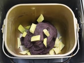 当时间剩余8分钟时放入黄油