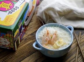 这样子一份鸡蛋白虾米粉汤就完成啦。