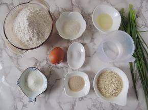 准备好所有的食材。