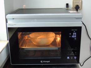 选择“发酵”模式，设置温度35度，时间1小时。