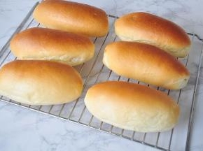 提前预热烤箱，185度，上下火，烤20-25分钟即可。