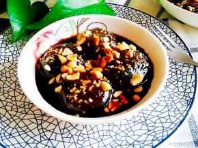 撒入花生碎，就好了。