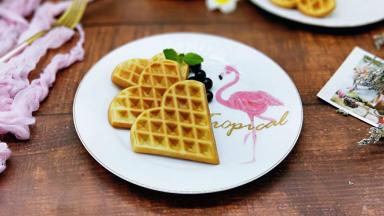 还可以涂上自己喜欢的果酱。