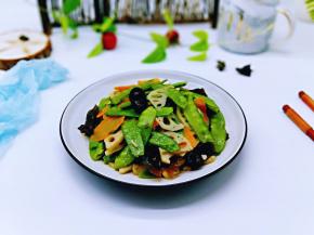 颜色非常靓丽的一道菜。